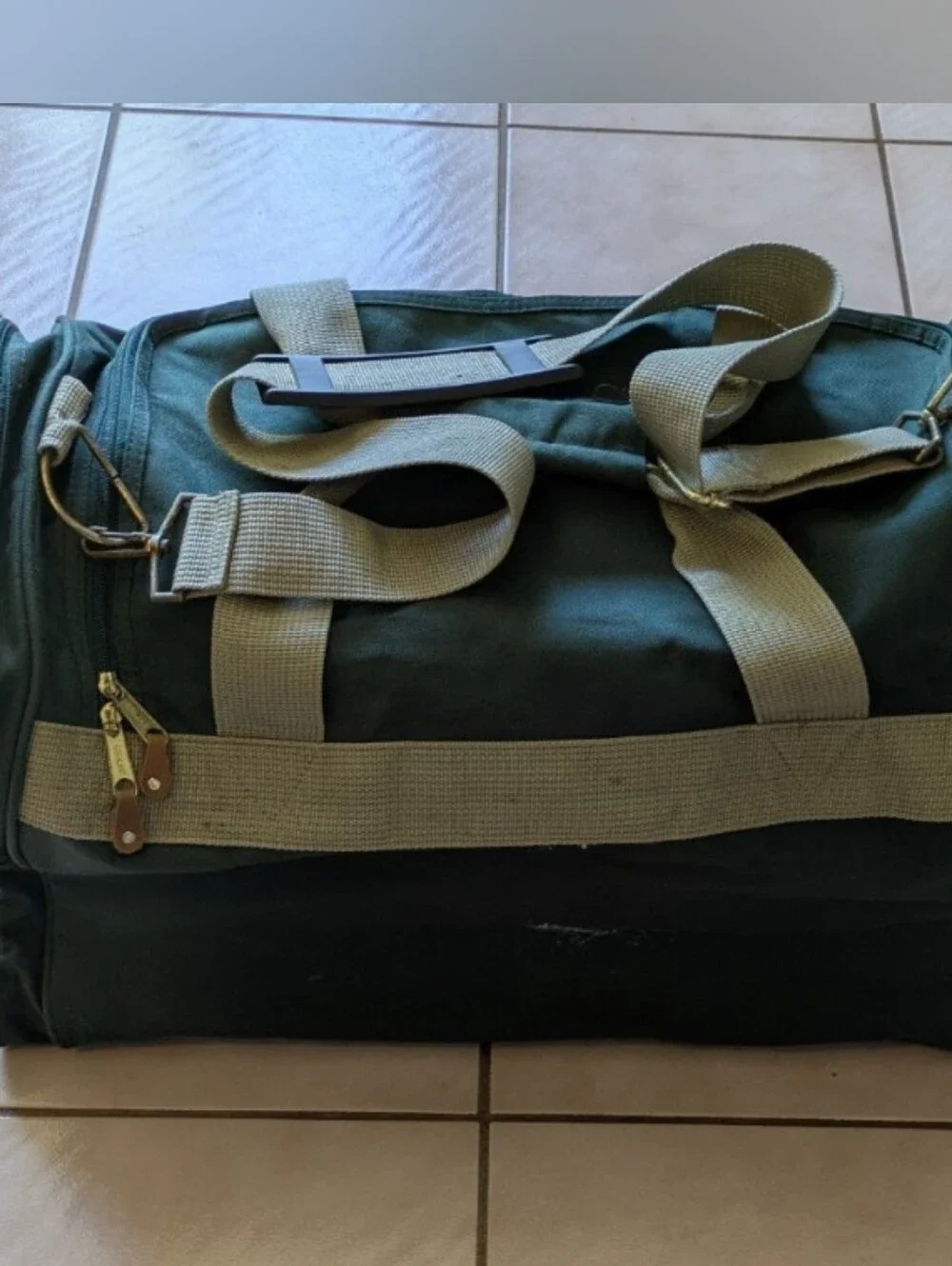 Rain Bird Gemline Green Travel Duffel Luggage Bag